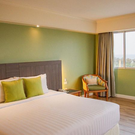 Hua Hin Grand Hotel And Plaza - Sha Extra Plus Exterior foto