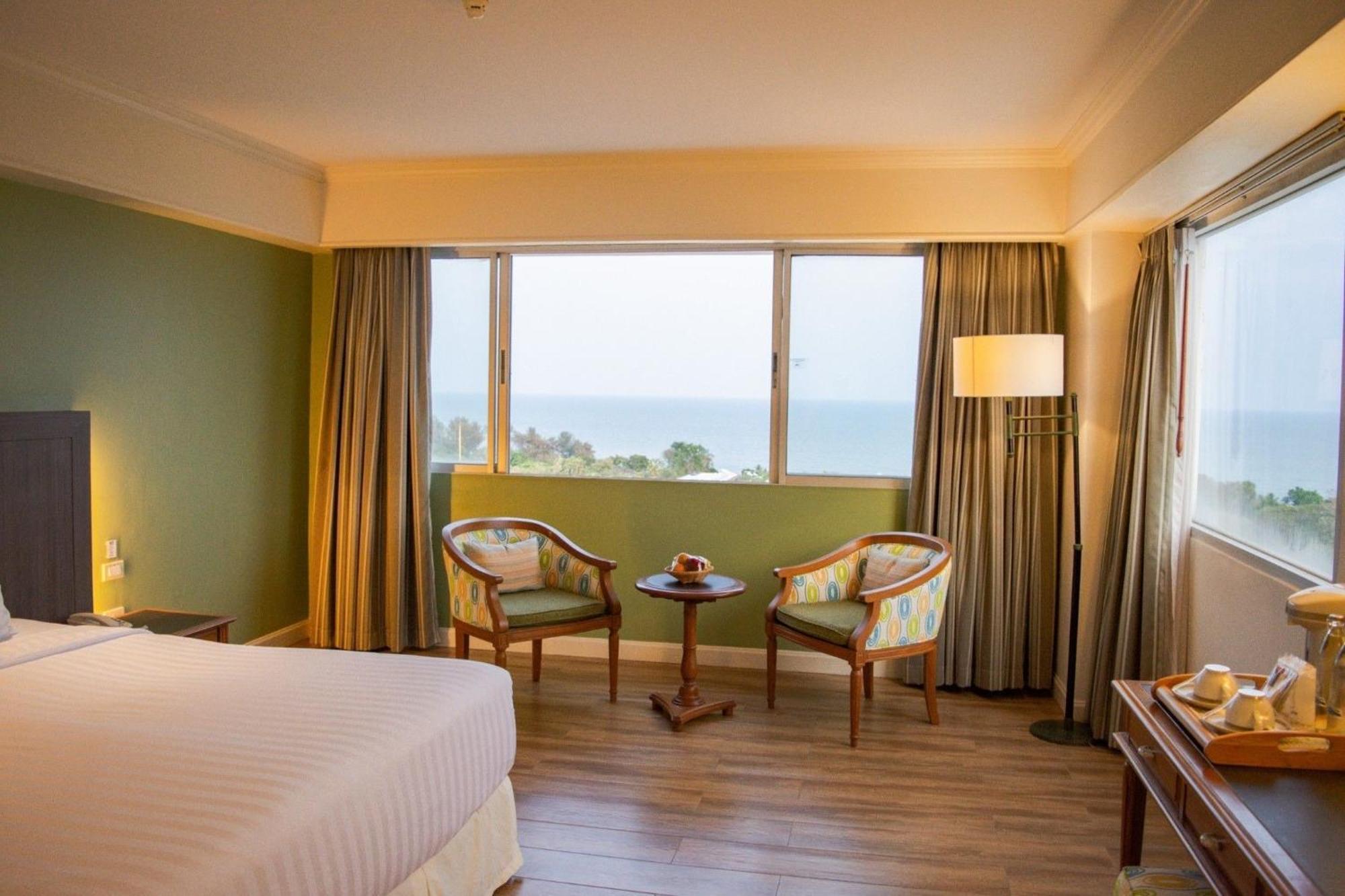 Hua Hin Grand Hotel And Plaza - Sha Extra Plus Exterior foto